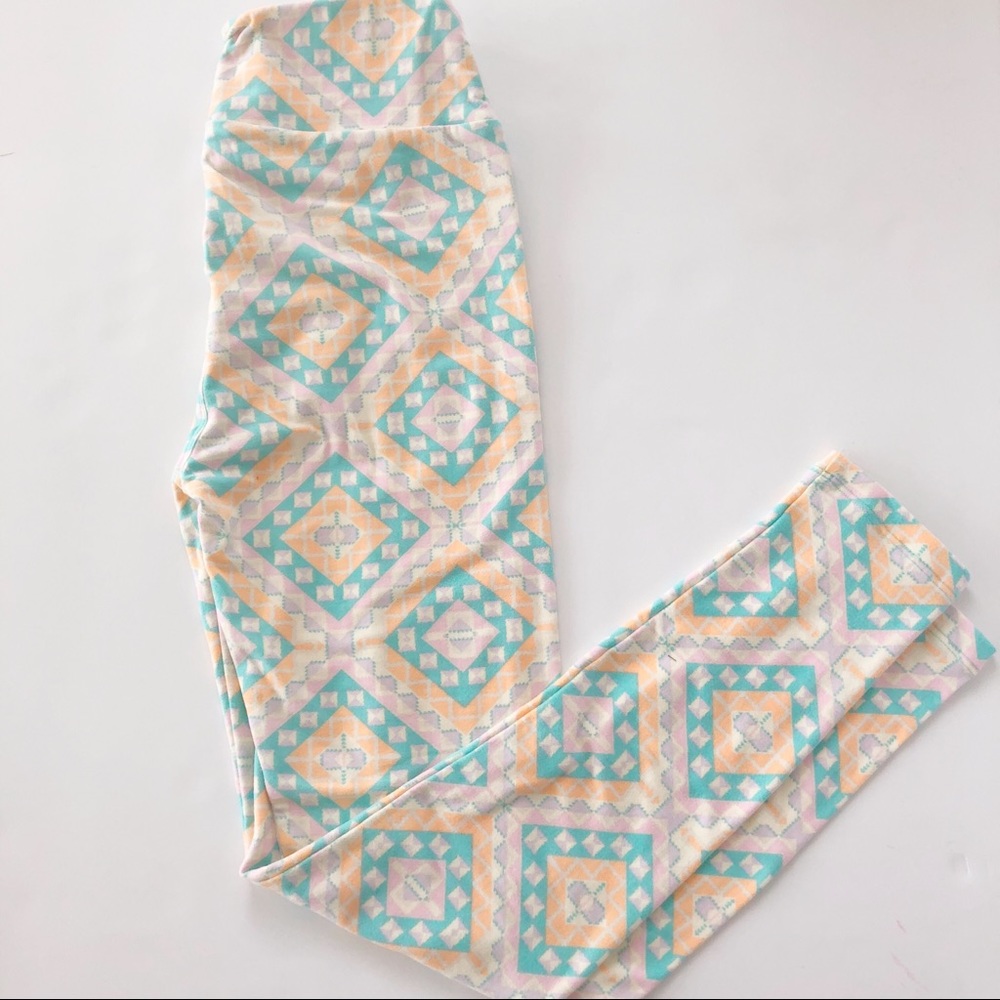 Lula Roe OS leggings. Brand new. Never worn